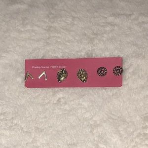 ⚜️Forever 21 Dainty Pendant Earrings- Set of 3⚜️